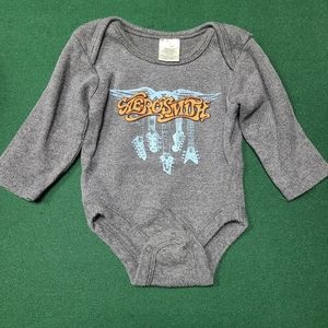 Aerosmith onesie EUC